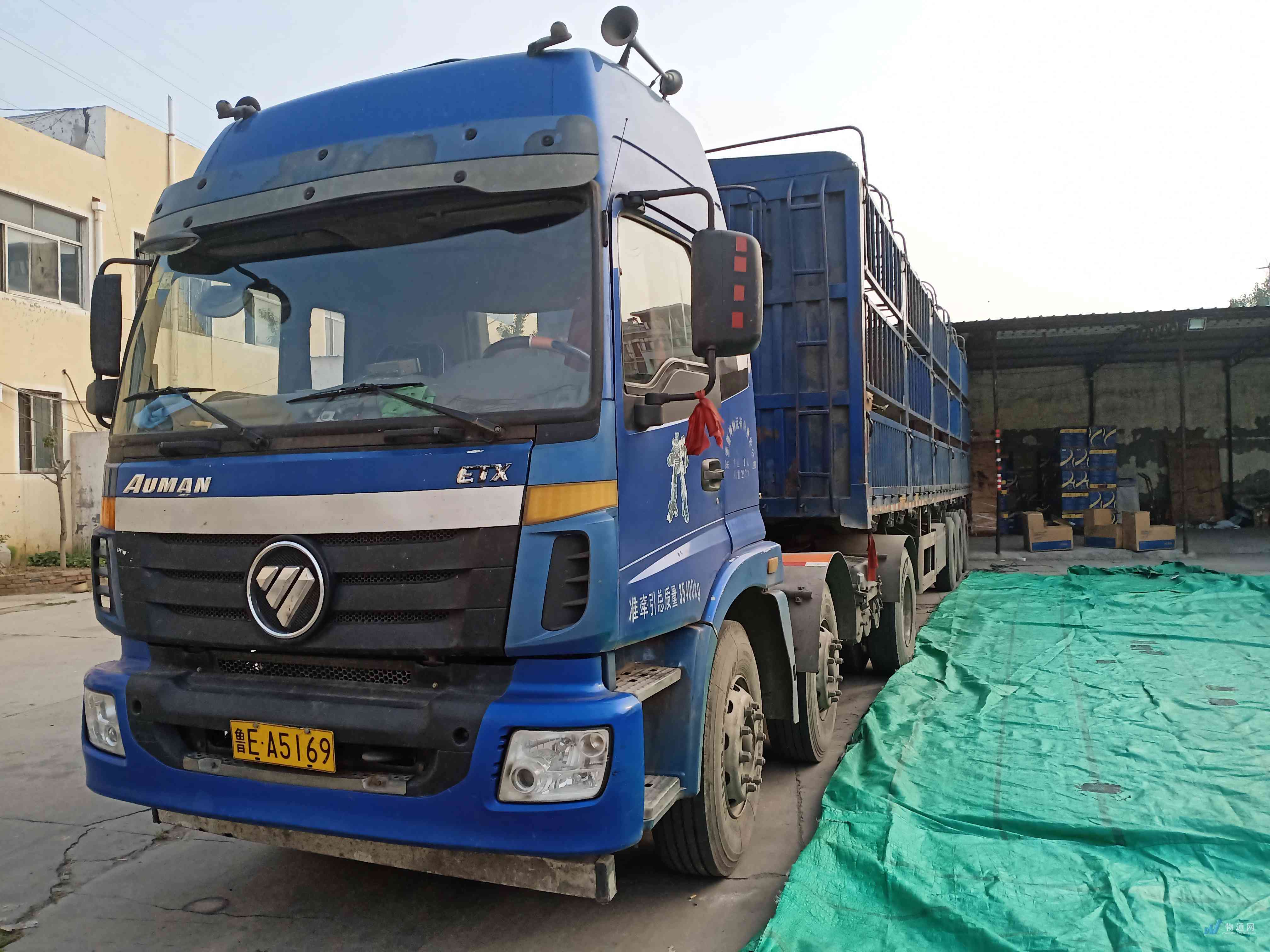 找东营半挂车的大货车拉货_东营半挂车出租-物通网