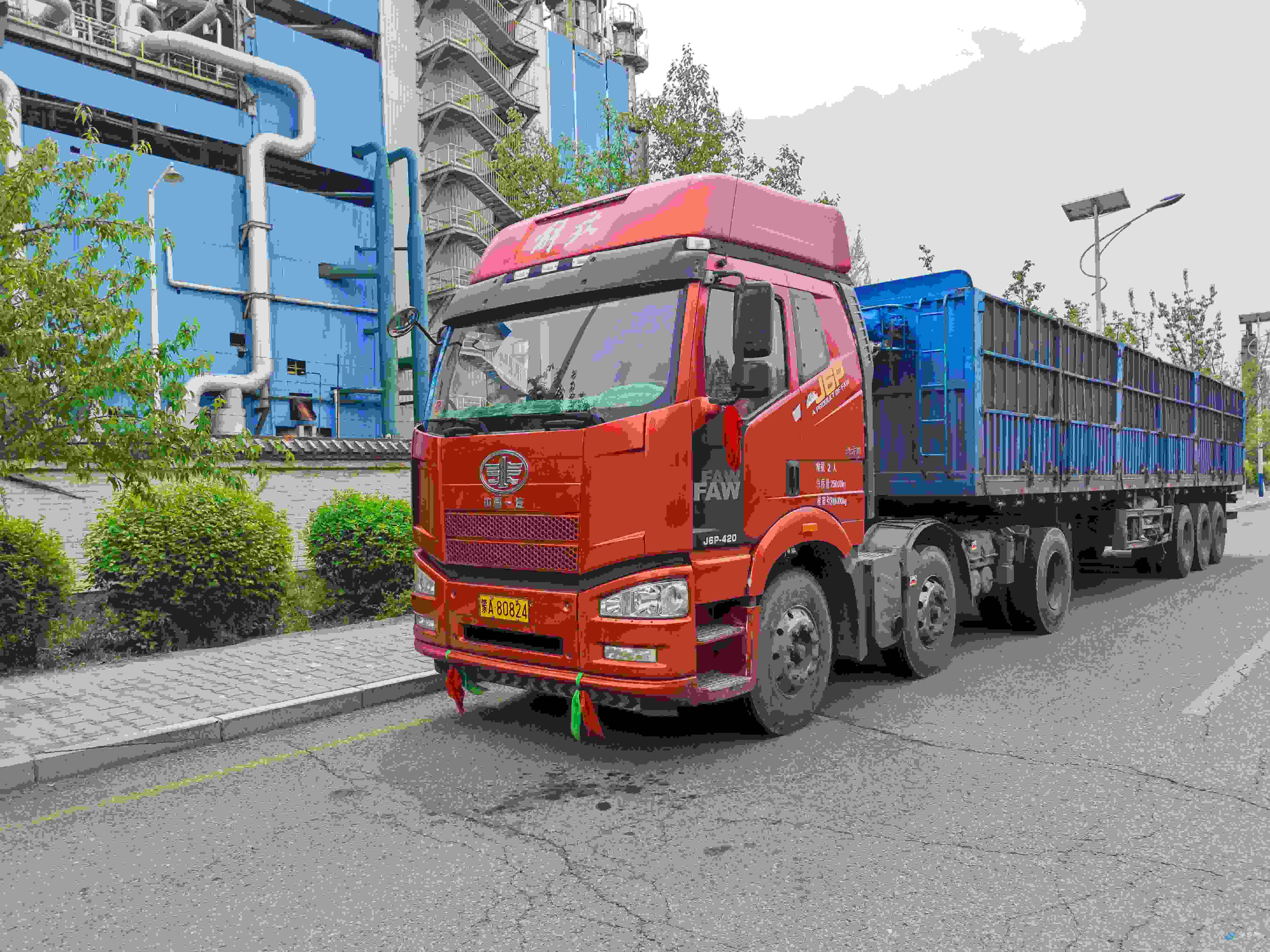 找包头半挂车的大货车拉货_包头半挂车出租-物通网