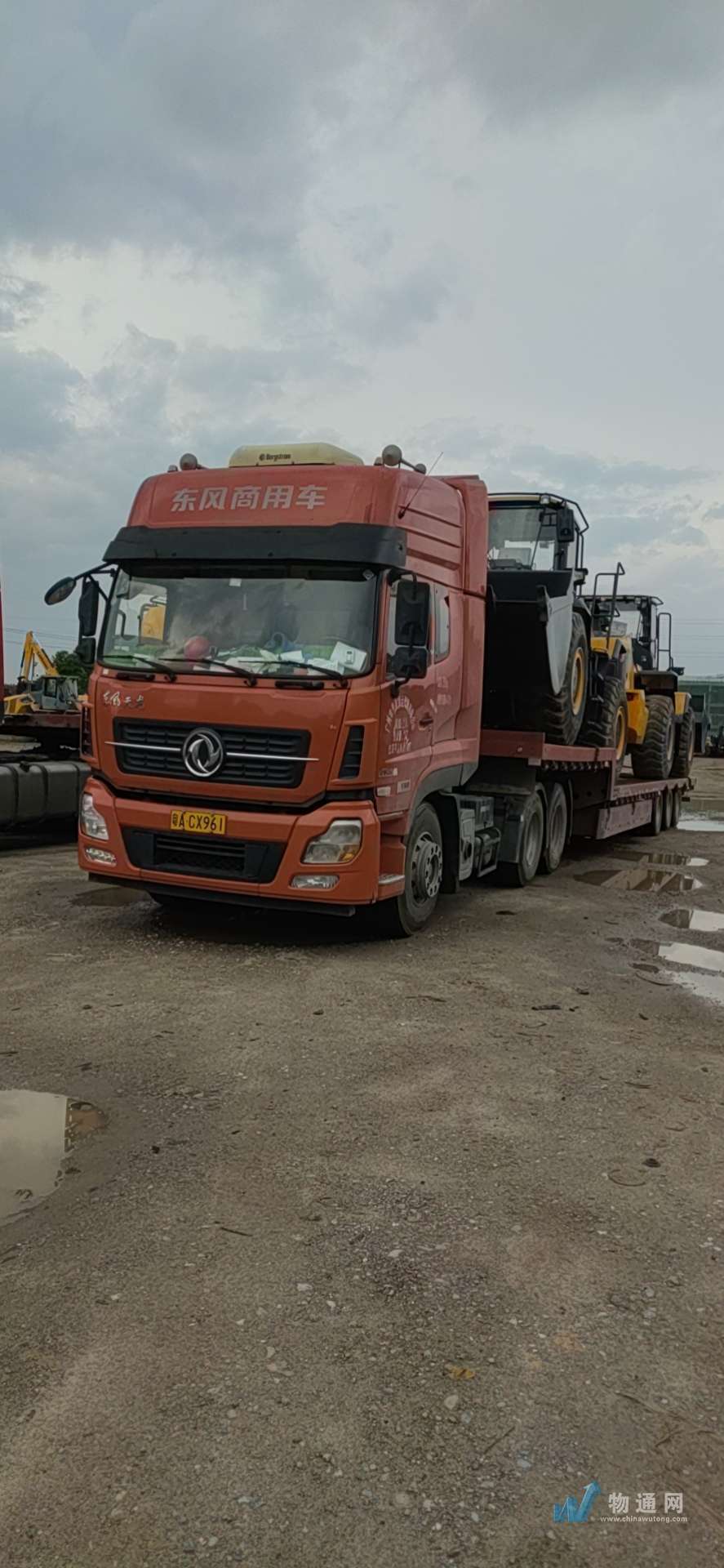 找柳州平板车的大货车拉货_柳州平板车出租-物通网