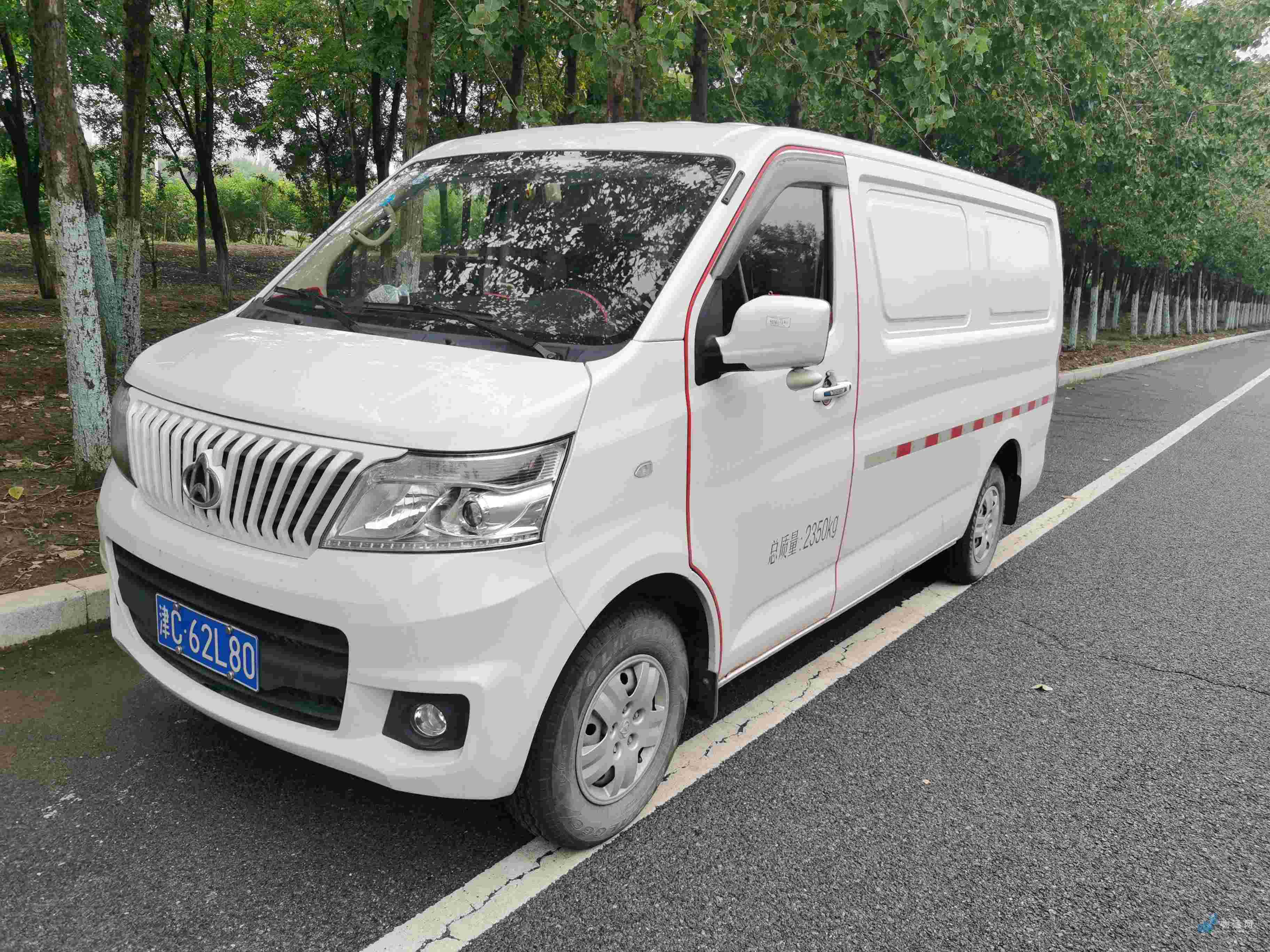 找天津面包车拉货